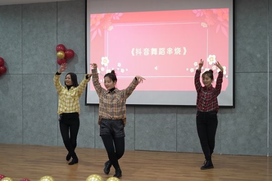 JS_04908