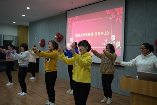 JS_04957