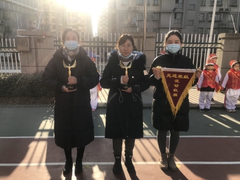 C:\Users\27210\Desktop\升旗\IMG_3251.JPGIMG_3251