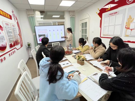 C:\Users\王晶\Desktop\1cf56265a4d36d46e08128fc27eb9c4.jpg1cf56265a4d36d46e08128fc27eb9c4
